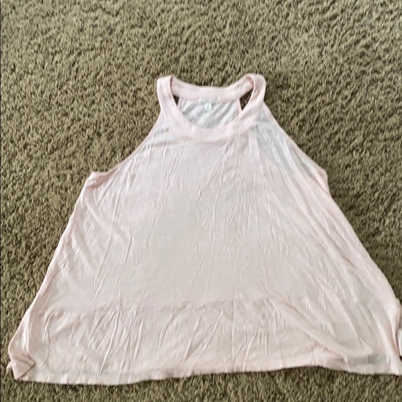*** SOLD *** Gap tank top - Picture 4 of 6